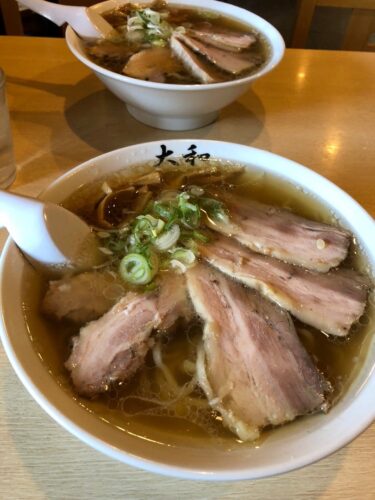 佐野ラーメン「大和」と おもちゃのまち「お食事 ふる里」>* ))))><　NOV.2018